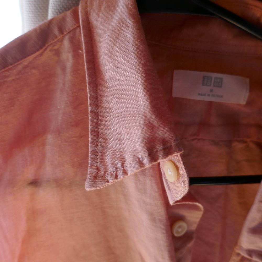 Uniqlo linen short-sleeve button-up